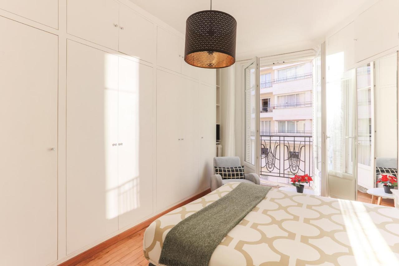 Appartement Place Du Trocadero Paris Luaran gambar